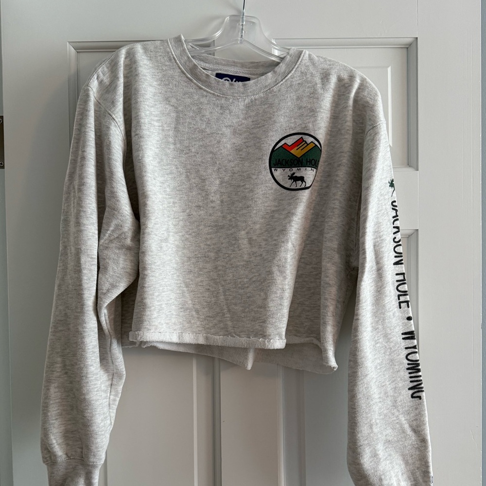 Blue 84 Gray Jackson Hole crew neck cropped sweatshirt